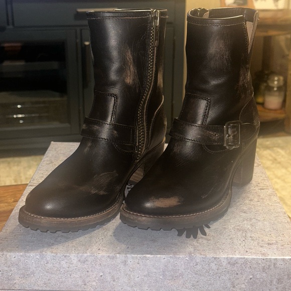 Freebird by Steven “Carlito” Distressed Black Leather Moto Boots Size 7 (Black) - Picture 3 of 8